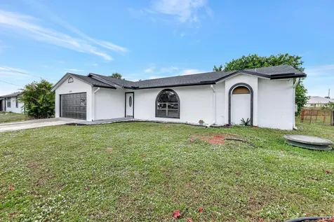654 Sw Pueblo Terrace Port Saint Lucie FL 34953