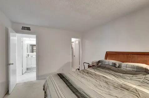 78 Burgundy B Delray Beach FL 33484