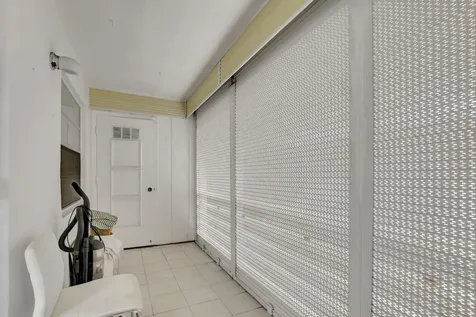 78 Burgundy B Delray Beach FL 33484