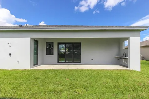 850 Sw Abingdon Avenue Port Saint Lucie FL 34953