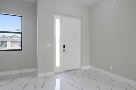 850 Sw Abingdon Avenue Port Saint Lucie FL 34953