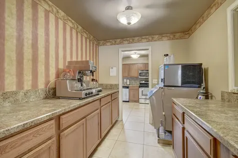 9855 Loquat Tree Run Boynton Beach FL 33436