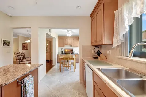 9855 Loquat Tree Run Boynton Beach FL 33436