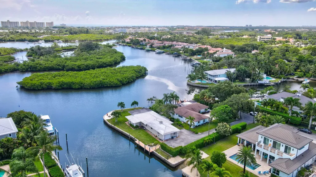 207 Body Court Jupiter FL 33477