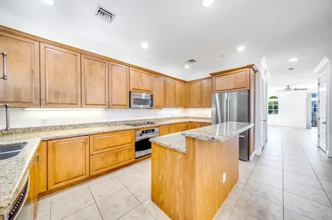 824 Virginia Garden Drive Boynton Beach FL 33435
