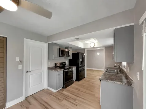 8816 Sw 11th Street Boca Raton FL 33433