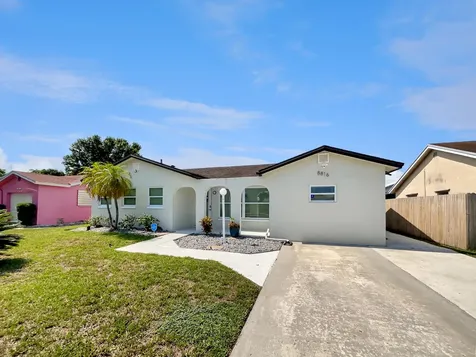 8816 Sw 11th Street Boca Raton FL 33433