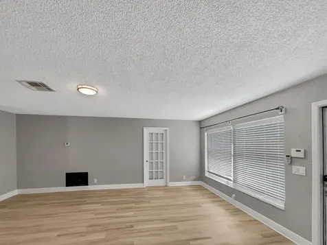 8816 Sw 11th Street Boca Raton FL 33433
