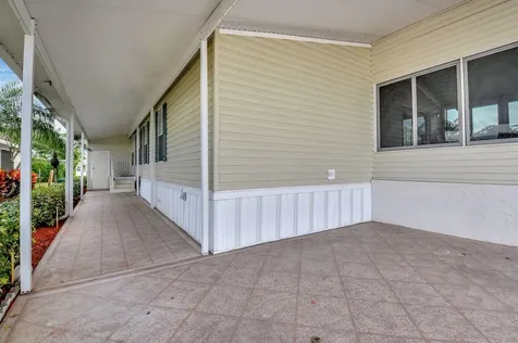 12003 Iguana Bay Boynton Beach FL 33436