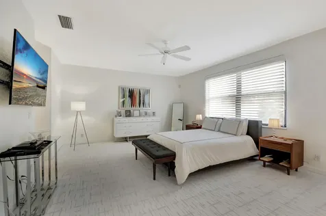 4290 Nw 66th Drive Boca Raton FL 33496