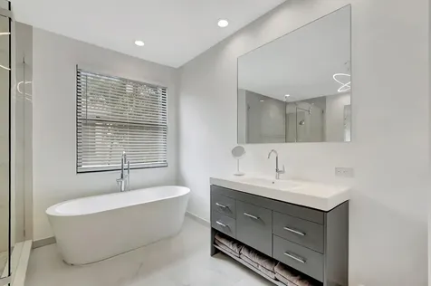 4290 Nw 66th Drive Boca Raton FL 33496