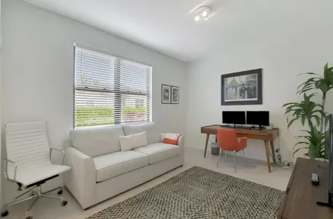 4290 Nw 66th Drive Boca Raton FL 33496