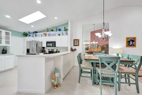 5319 Palmetto Palm Court Boynton Beach FL 33437