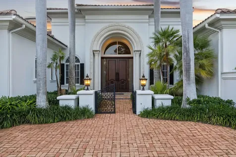 4499 Sanctuary Lane Boca Raton FL 33431