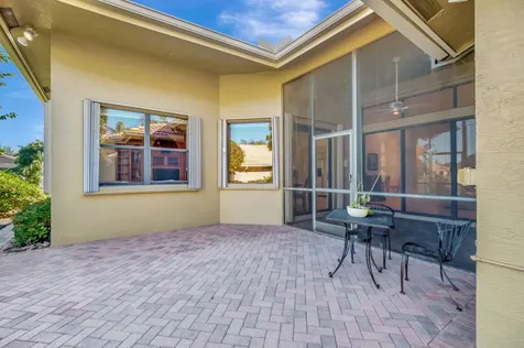 7950 Via Grande Boynton Beach FL 33437