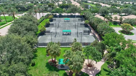 7950 Via Grande Boynton Beach FL 33437