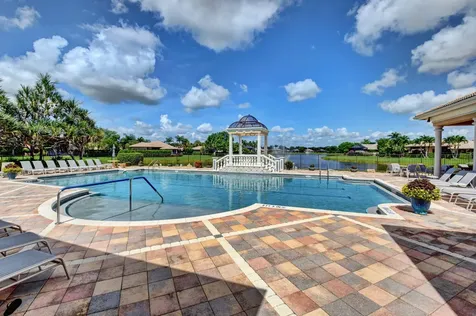 7950 Via Grande Boynton Beach FL 33437