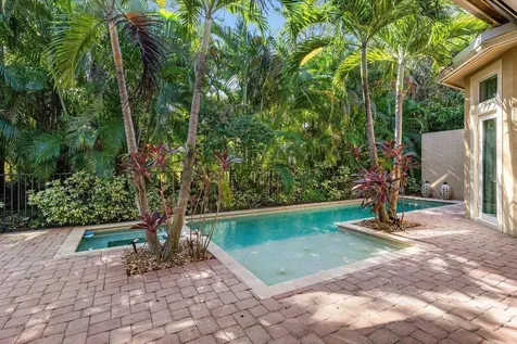 6352 Bellamalfi Street Boca Raton FL 33496