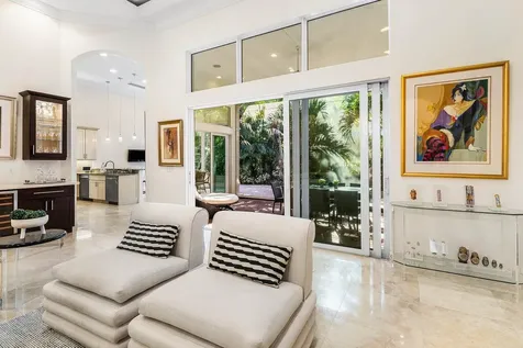 6352 Bellamalfi Street Boca Raton FL 33496