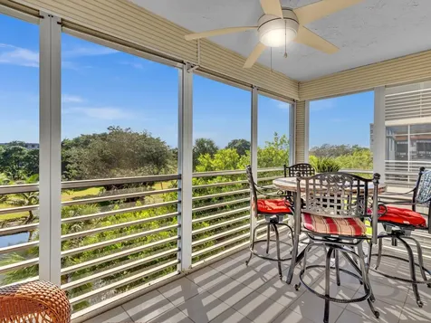 3510 Oaks Way Pompano Beach FL 33069