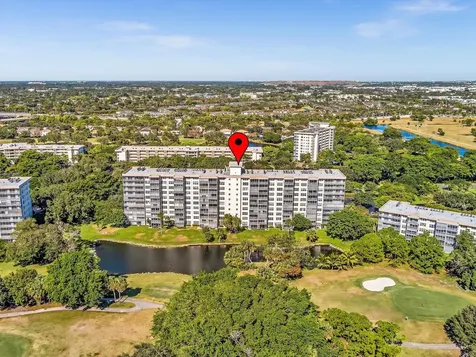 3510 Oaks Way Pompano Beach FL 33069