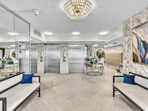 3510 Oaks Way Pompano Beach FL 33069