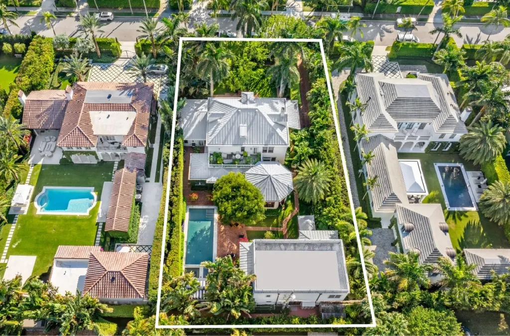 245 Dunbar Road Palm Beach FL 33480