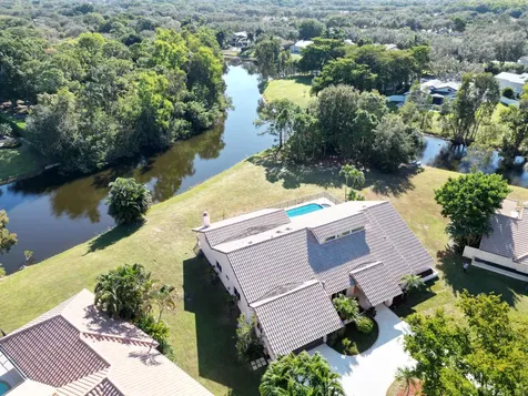 2662 Nw 45th Street Boca Raton FL 33434