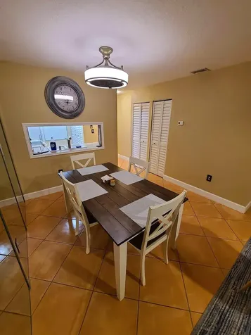 12087 NW 44th Street Sunrise FL 33323