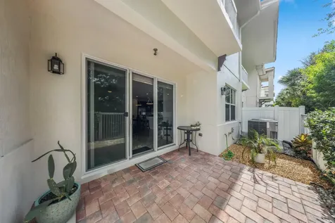 100 Nw 69th Circle Boca Raton FL 33487