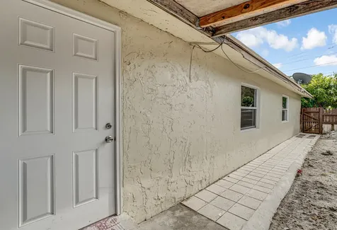 3587 Old Boynton Road Boynton Beach FL 33436