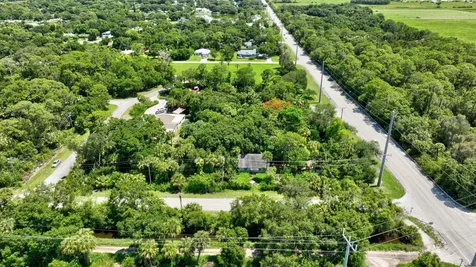 8810 Emerson Avenue Fort Pierce FL 34951