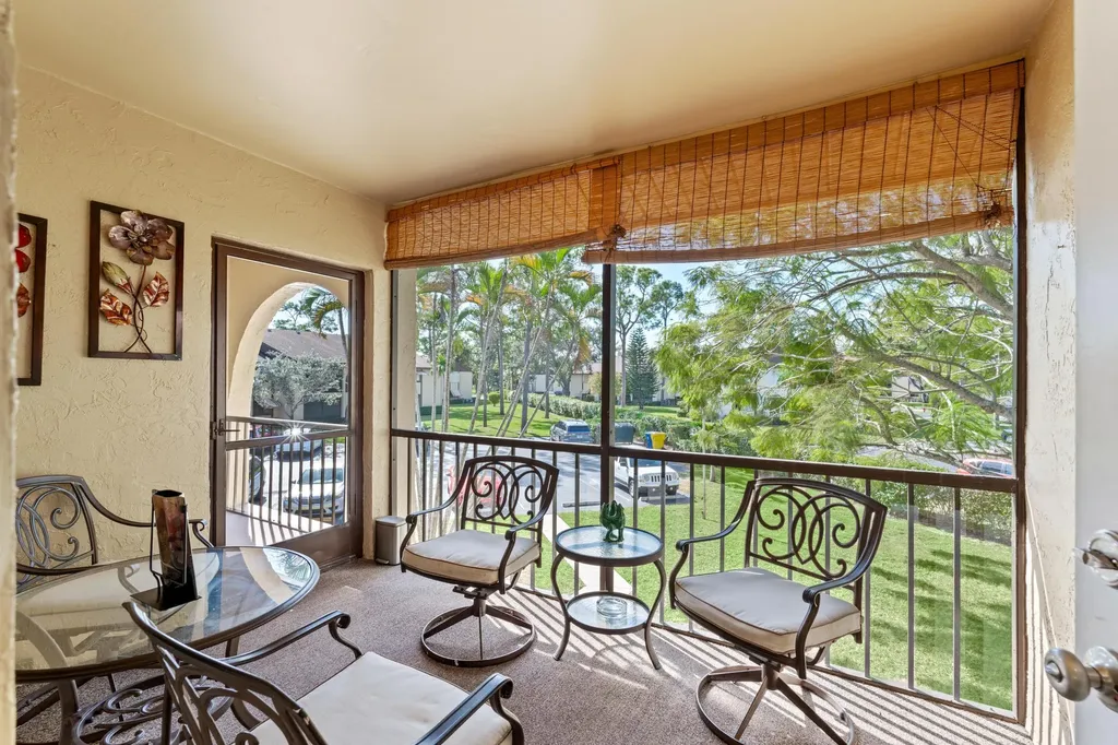 230 Pine Hov Circle Greenacres FL 33463