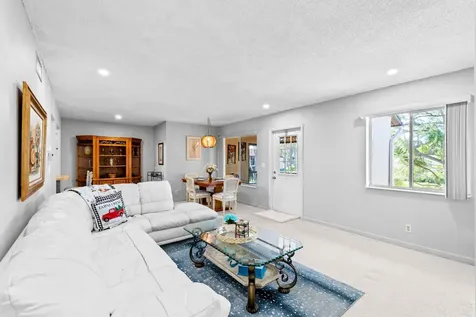 230 Pine Hov Circle Greenacres FL 33463