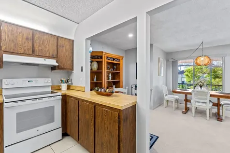 230 Pine Hov Circle Greenacres FL 33463