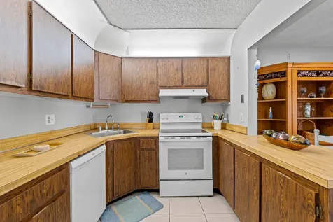 230 Pine Hov Circle Greenacres FL 33463