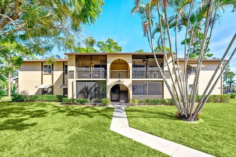 230 Pine Hov Circle Greenacres FL 33463