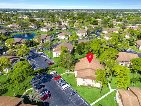 230 Pine Hov Circle Greenacres FL 33463