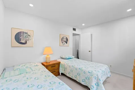 230 Pine Hov Circle Greenacres FL 33463