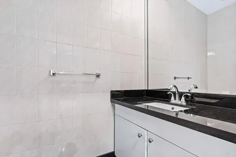 21385 Marina Cove Circle Aventura FL 33180