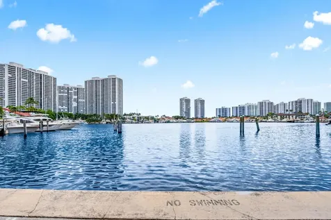 21385 Marina Cove Circle Aventura FL 33180