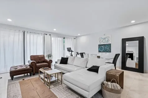 21385 Marina Cove Circle Aventura FL 33180