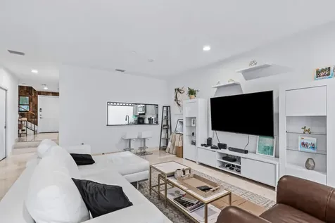 21385 Marina Cove Circle Aventura FL 33180