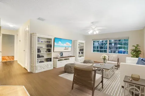 10081 42nd Avenue S Boynton Beach FL 33436
