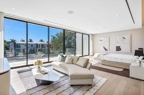 224 W Key Palm Road Boca Raton FL 33432