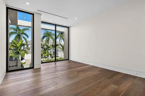 224 W Key Palm Road Boca Raton FL 33432