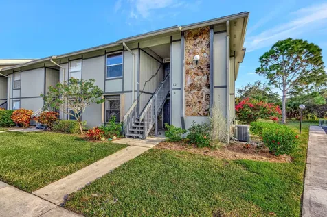 8132 SE Croft Circle Hobe Sound FL 33455