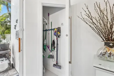 2444 Nw 63rd Street Boca Raton FL 33496