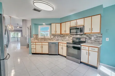 32 Misty Meadow Drive Boynton Beach FL 33436