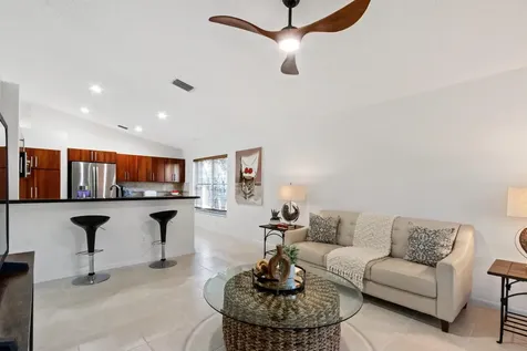 11184 Kaui Court Boynton Beach FL 33437